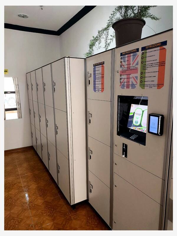 MaltaLockers Gzira locker room full view